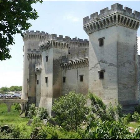 Appartement La Cigale à Beaucaire  Extérieur photo